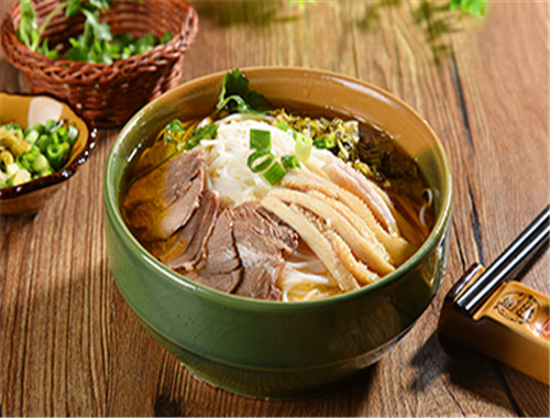 鲜师傅骨汤羊肉米粉