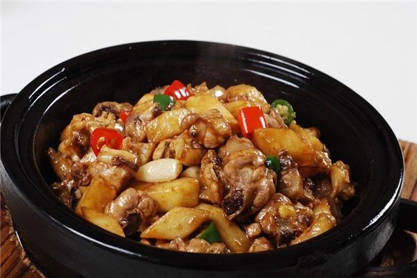 膳饱缘黄焖鸡加盟