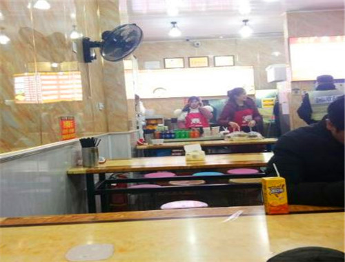 李宇记黄焖鸡米饭加盟