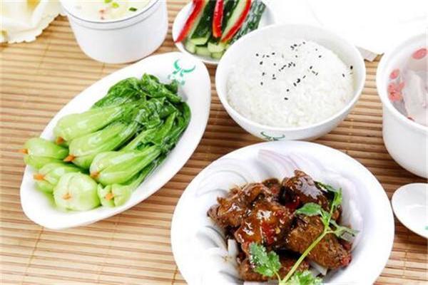 瓦缸寨咕嘟鸡加盟