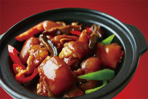 味小宝黄焖鸡加盟