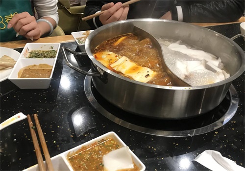 花田煮火锅加盟