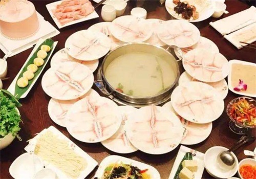 丽江龙继斑鱼荘加盟