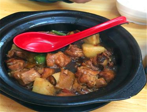 怪老一黄焖鸡米饭加盟