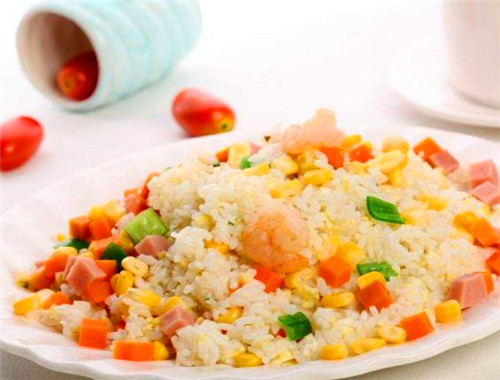 一粒米炒饭加盟