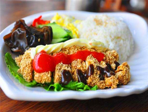 王小姐脆皮鸡排饭加盟