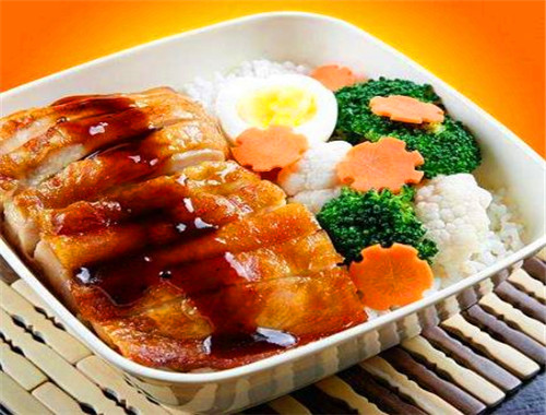 汇客町烤肉拌饭加盟
