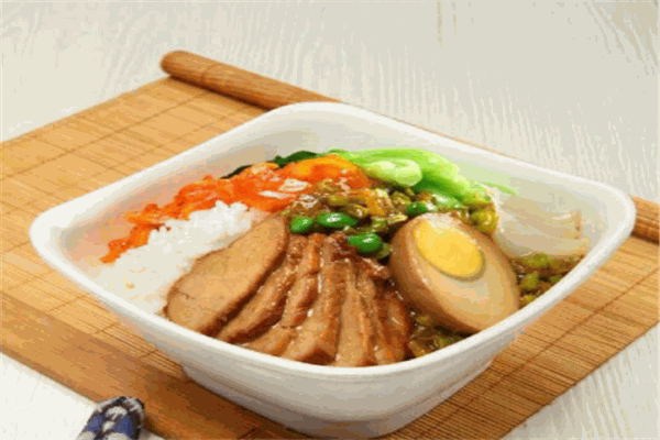 小馋猫烤肉拌饭加盟