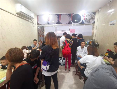 桂珍阿婆牛杂加盟