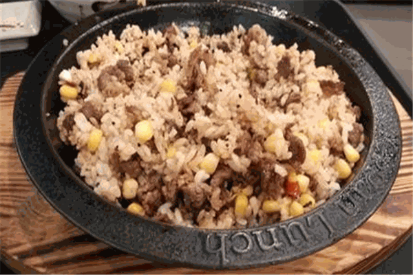 板烧先生铁板饭加盟