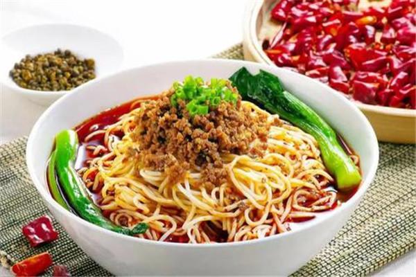 老太婆担担面加盟