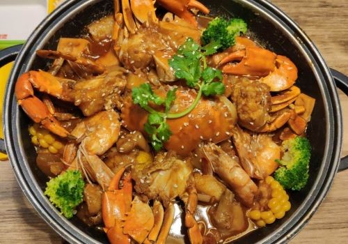 馋小胖肉蟹煲加盟