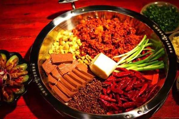 老牌坊鱼豆花火锅加盟