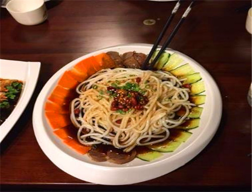 彩云外婆桥中餐加盟