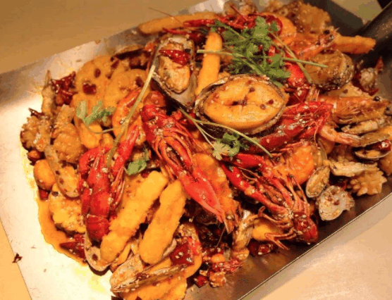 麻辣铁锹海鲜