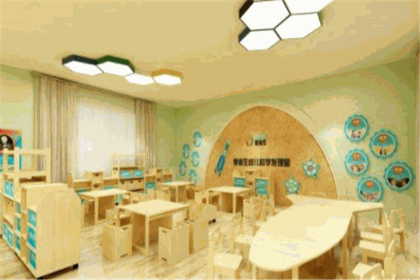 大眼睛幼儿科学发现室