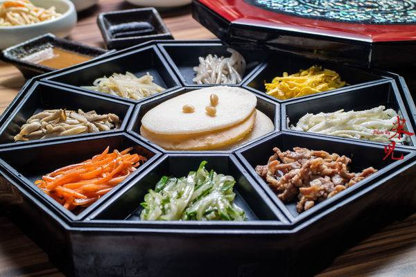 幸福的紫菜包饭韩国料理加盟