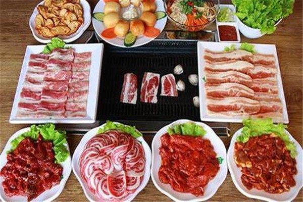 圣火营自助烤肉