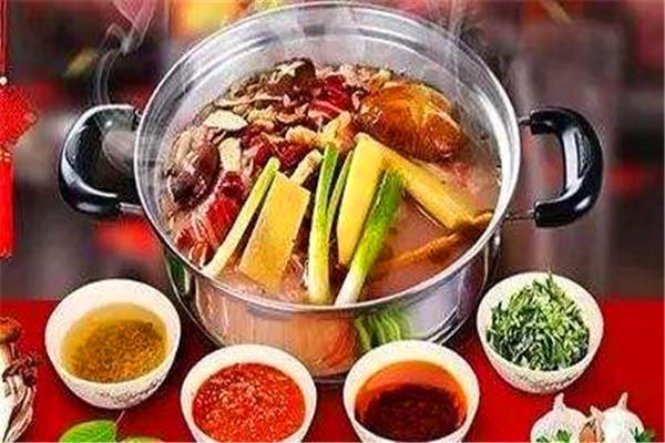 九鼎福台湾回转涮涮锅加盟