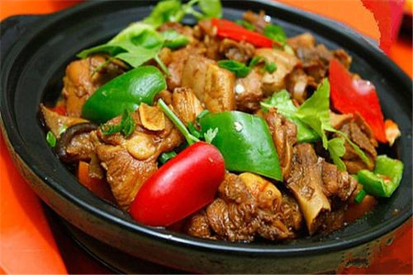 味鲜生黄焖鸡米饭加盟