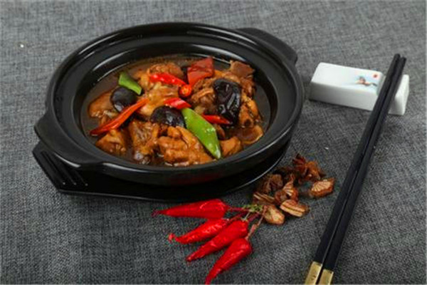 好味至黄焖鸡米饭加盟