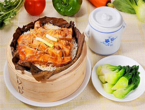 功夫荷叶饭快餐加盟