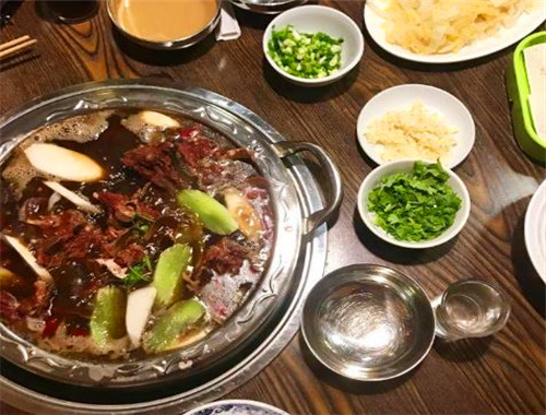 绝味牛火锅加盟