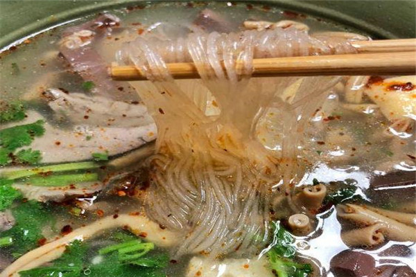 小准娘鸭血粉丝汤加盟