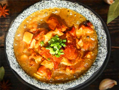 石锅泡泡鸡加盟