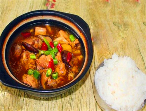 玉米黄焖鸡米饭加盟