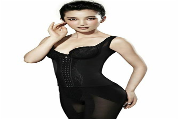 v妮内衣加盟