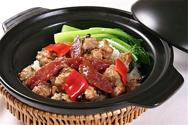 早当家煲仔饭加盟