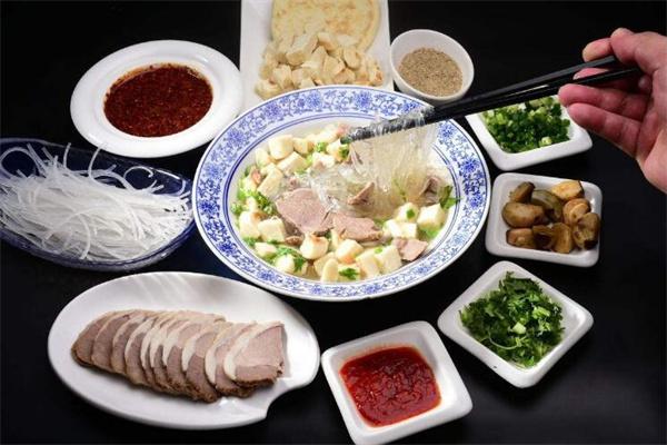 坊上人家羊肉泡馍
