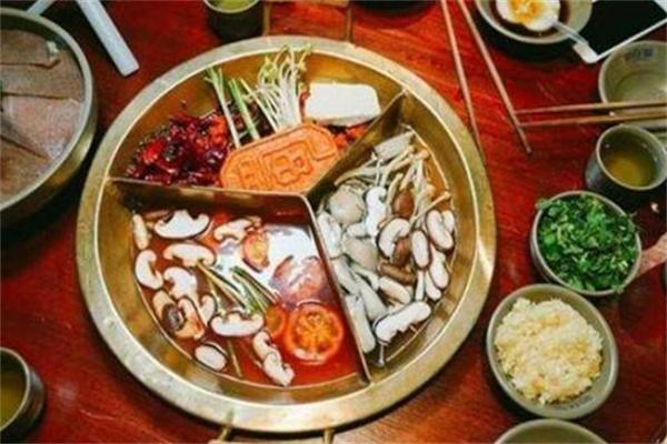 如在蜀毛肚老火锅