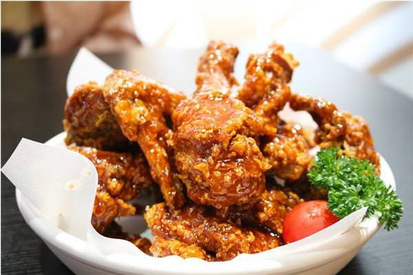叫了个炸鸡