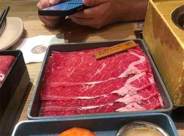 日牛涮涮锅