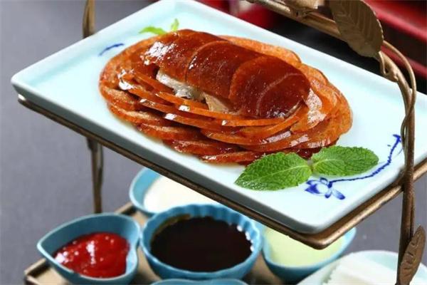 满园春饼烤鸭店加盟