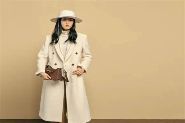 展时间女装加盟