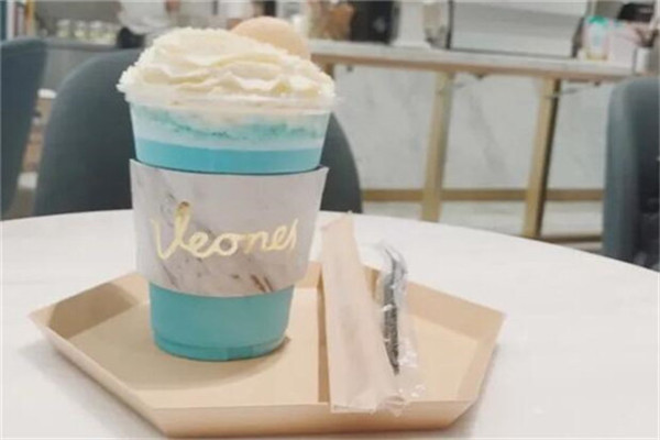 verenes维星奶茶加盟