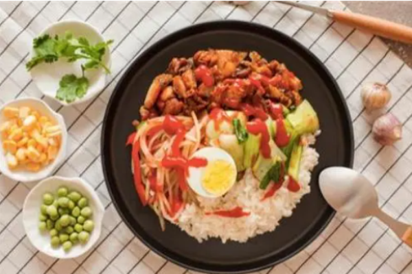 喵喵烤肉饭