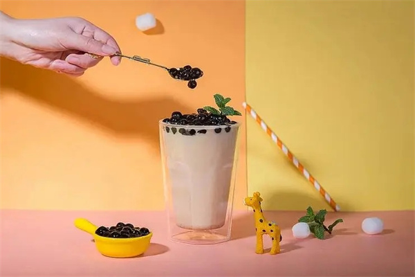 品一鼎奶茶加盟