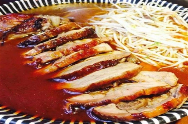 回味冒烤鸭加盟