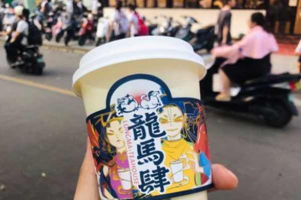 龙马肆国潮奶茶加盟