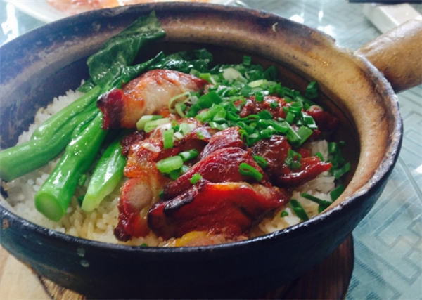 仁汇煲仔饭加盟