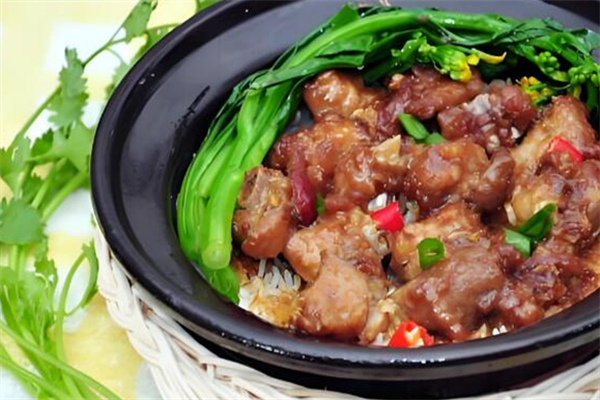 玉玲煲仔饭加盟