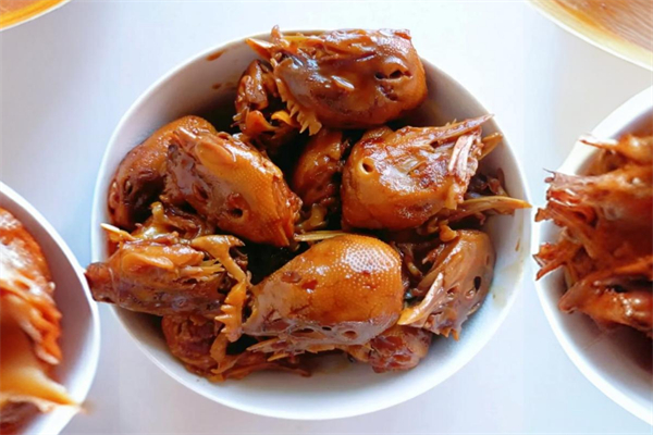 两老三麻辣鸡头