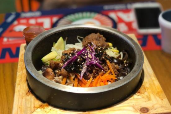 食邑韩舍石锅拌饭加盟
