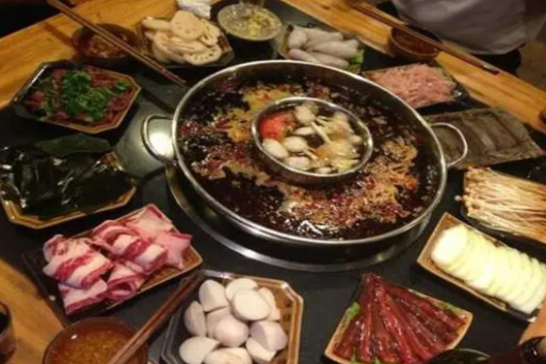 泼辣江城重庆火锅加盟 泼辣江城重庆火锅加盟