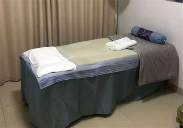 悦颜坊生活美容中心加盟