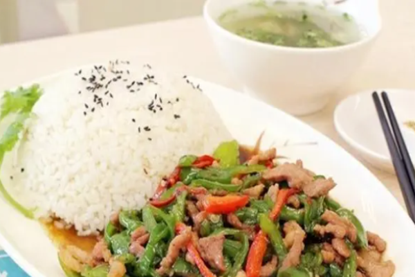 食意轩现炒快餐加盟